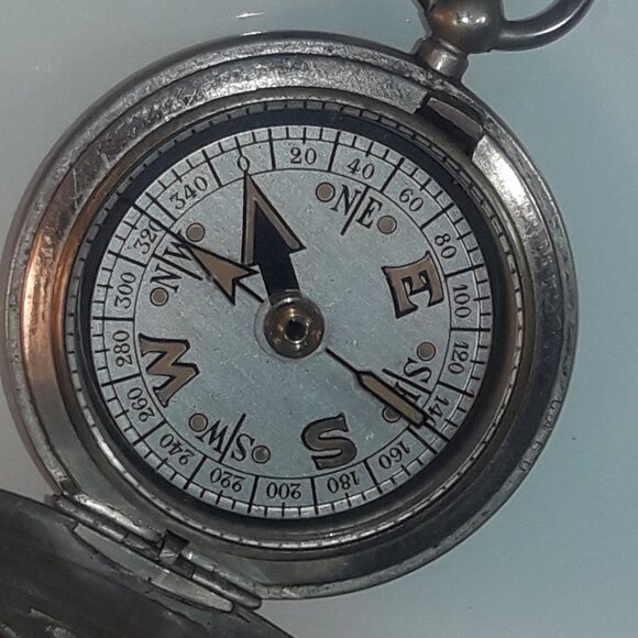 WWI Dennison Compass 1917 Military British Army Antique Vintage England UK - Picture 1 of 5